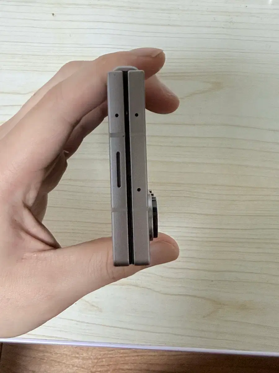 thumbnail-5